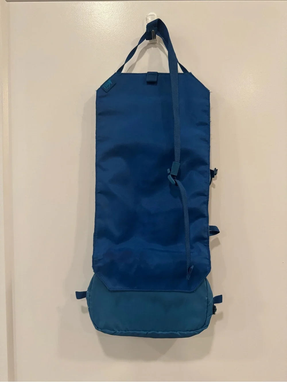 REI Shower Roll Toiletry Bag Small
